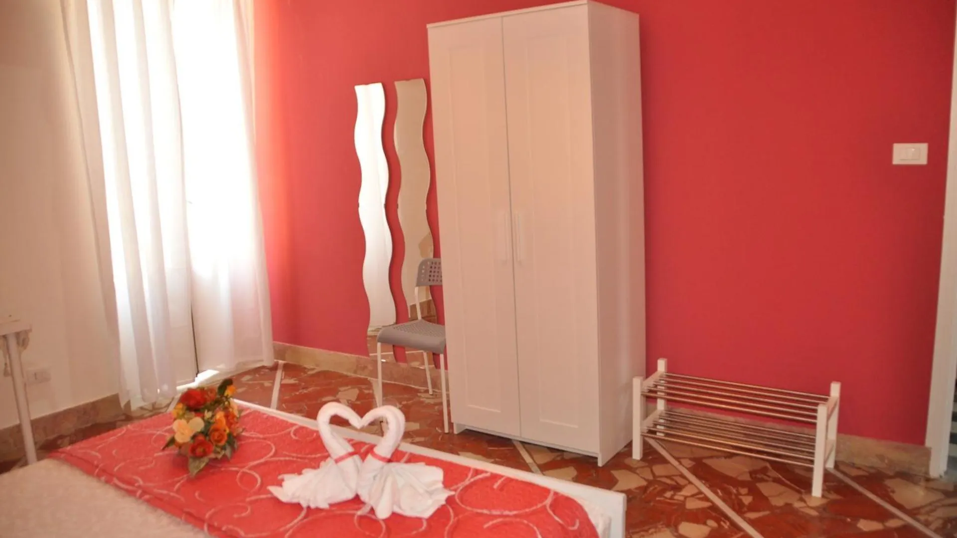 B&T Holiday House Palermo 0*,